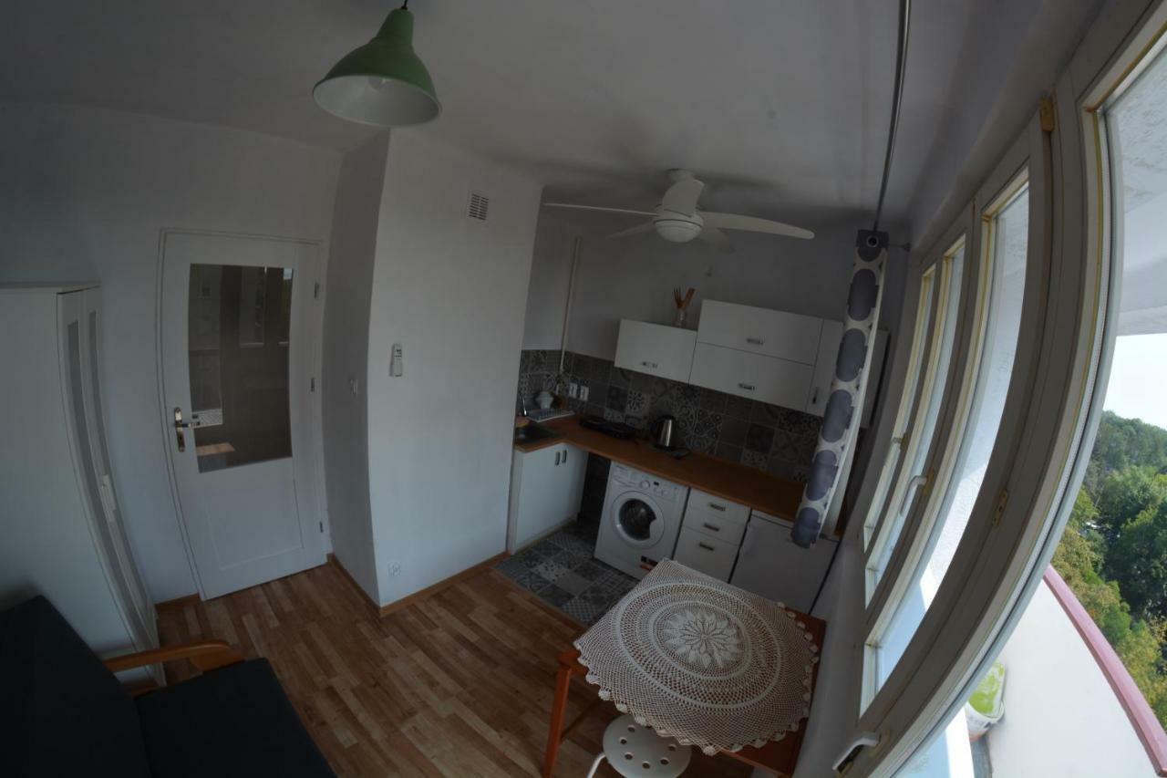 Ferienwohnung Ul. Ugorek Kolo Areny Krakau Exterior foto